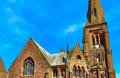 Stunning Period Townhouse with Garden, Walking Distance to Town - Photo 59