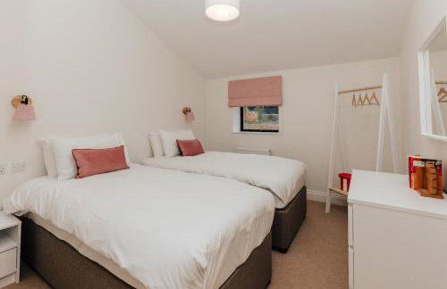 Home Farm Holiday Homes - Sleeps 26 - From 1415 Per Night - Foto 20