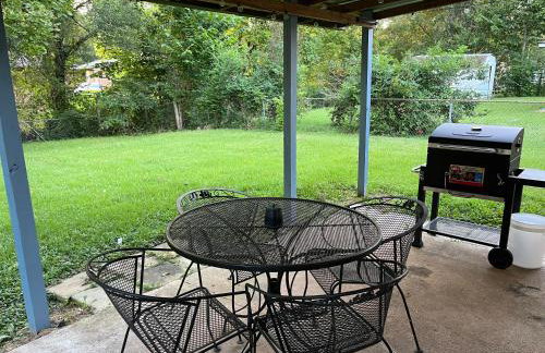 Close to Memphis NOT IN Memphis Full Kitchen - Foto 2