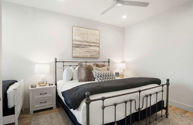 New Hygge House EV Charger - Photo 13