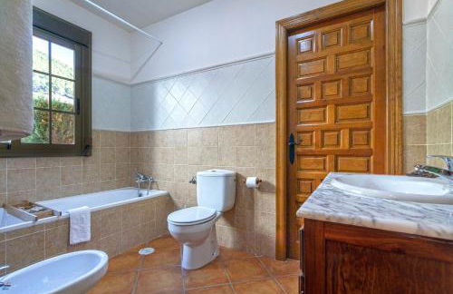 Casa Flores con Piscina interior climatizada - Photo 34