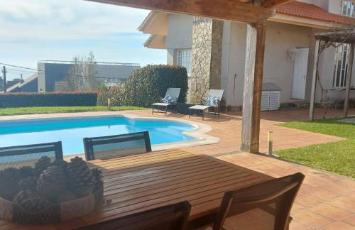 Casa con piscina, vistas y cerca de las playas - Foto 2