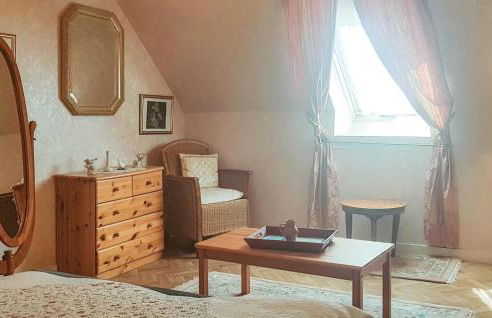 2 Bedroom Nice Home In Plonevez Porzay - Foto 10