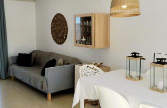 Adosado con fantásticas vistas al mar y piscina. - Foto 3