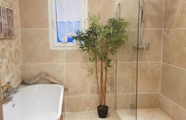 Magnifique villa de charme avec piscine - Foto 45