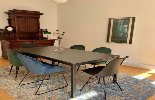 Inviting Holiday Home With Balcony or Terrace - Foto 23