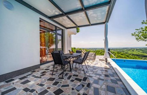 4 Bedroom Nice Home In Ivancici - Foto 11