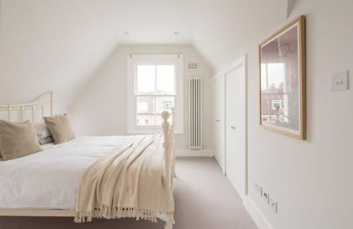 Contemporary 2 Bed Loft Honor Oak, London Apt - Photo 24