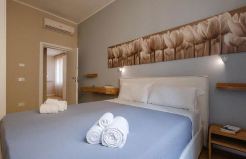 Free Parking In Centro - Suite Home San Vitale - Foto 4