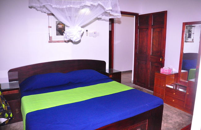 Serenity Lake Front Villa - Foto 8