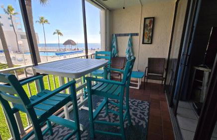 Beachfront Condo on Coco Plum Beach - Foto 13