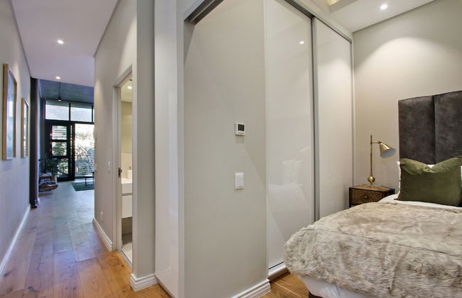 ITC Docklands - Photo 63