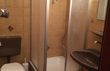 BASEMENT Links 108A 1 Zimmer Apartment - Foto 11