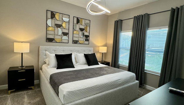 Stunning 4 Bd w Pool Storey Lake Resort 2613 - Foto 5, Habitación