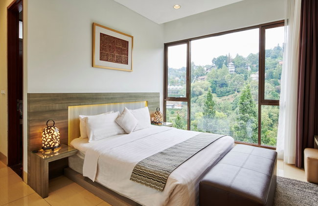 Chamomile Hill View 6BR Villa pool and movie room - Foto 1