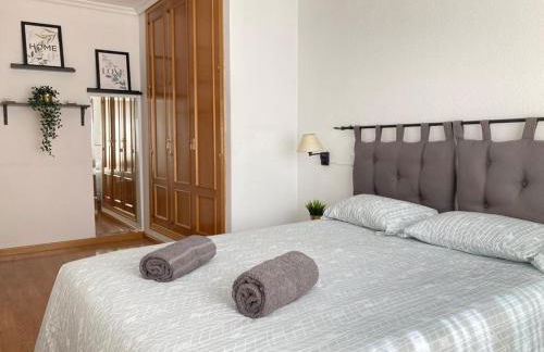 Apartamento grande, 2 dormitorios, garaje gratis - Foto 17