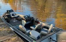 Cozy 3BR Cabin With Hot Tub on Nippersink Creek - Photo 77