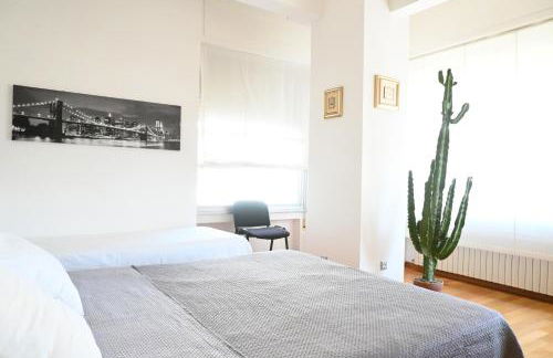 Bilocale in centro, con vista mare e Rotonda - Foto 10