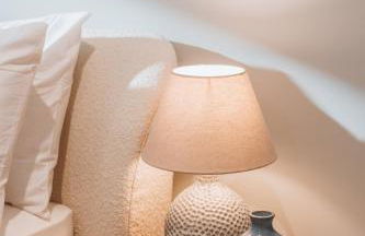 2 Bed Apartment Overlooking the Square Step Out to Shops & Dining - Foto 24