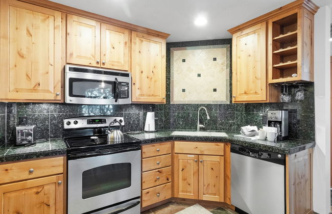 Red Pine Condominiums by All Seasons Resort Lodging - Foto 61