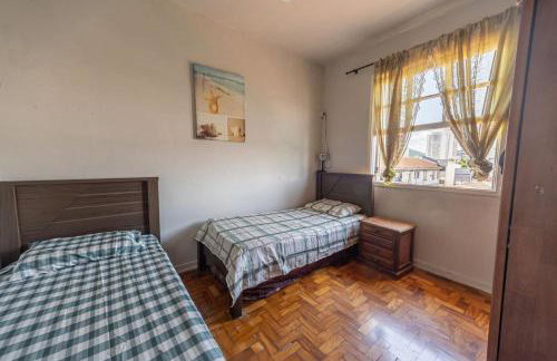 Apto 2 Quarto com Ar Condicionado em Vila Mathias - Foto 4