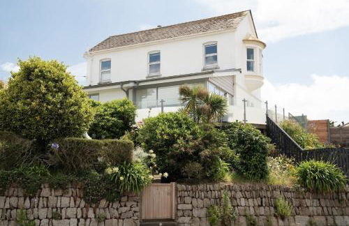 Spacious House nr Castle Beach Parking & Sauna - Foto 41