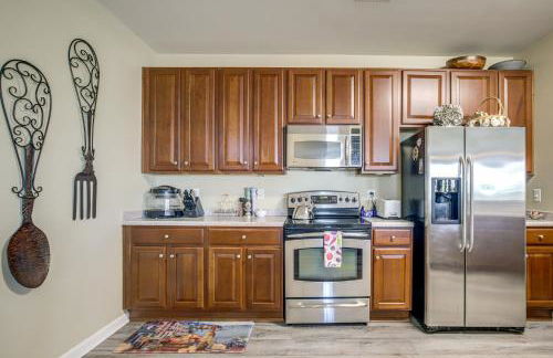 Walkable Condo with Drawbridge Views in Cambridge - Foto 13