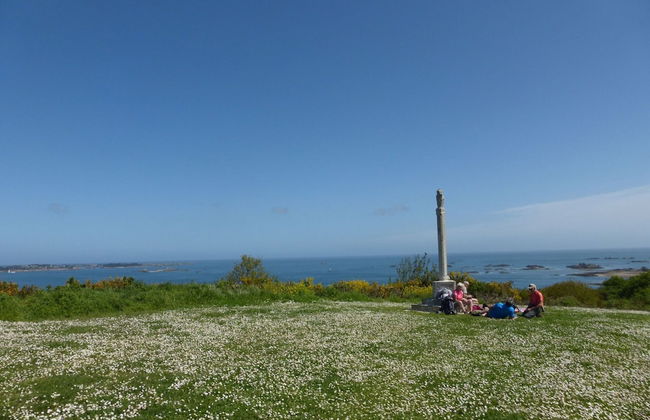 Holiday Home by Brehat Island & Sea Views - Photo 30