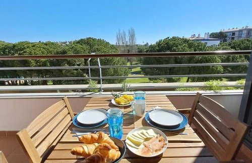 Relax and unwind : pool, garden, beach & city - Foto 2