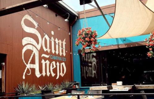 Two Condos on Music Row that Sleeps 14 with POOL and Parking - Foto 3