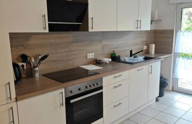 Haus 2 Etagen Garten 1 Badezimmer,1 Gäste Wc 200 Qm 5 Betten Gehoben mit Garten - Foto 52