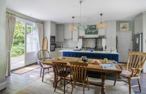 Henge Estate - Large Manor with ensuite double rooms, hot tub and tennis court - Foto 9