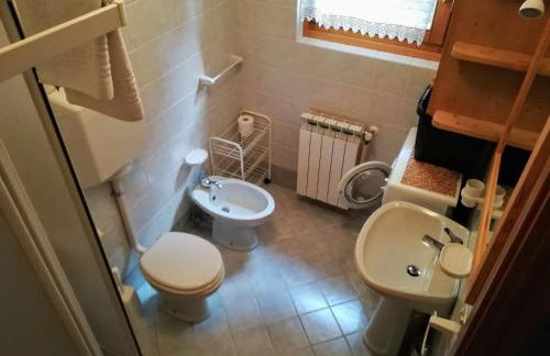 THE LITTLE NEST con balcone panoramico e box privato - Foto 10