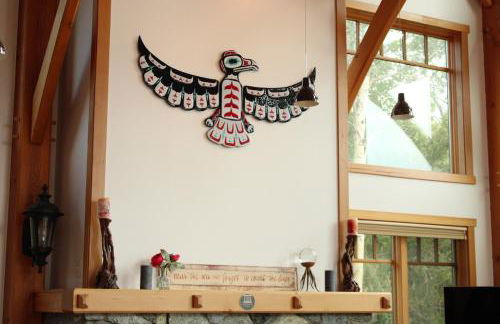 Bay Bluff Haven with an ocean view - Foto 13