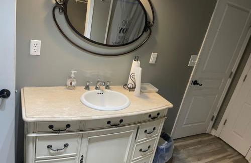 Cozy Country Cottage - Photo 11