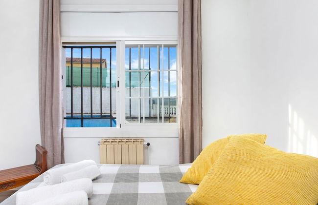 Cozy Villa in Lloret de Mar With Private Pool for 11 pax - Photo 15