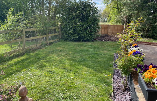 The Tack Room Cottage - Sleeps 4, Garden & Parking - Foto 15