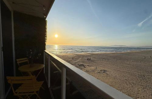 Oceanfront 2 BR w Pool & Parking 234 - Foto 44