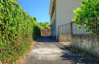 Fronte ciclabile con posto per auto e biciclette - Foto 15