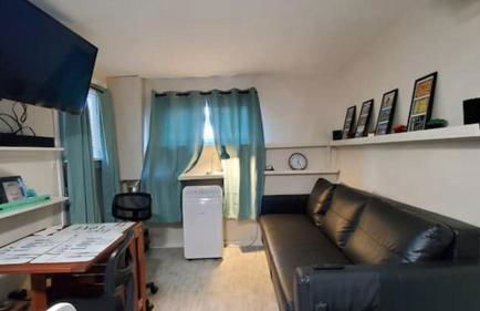 Cozy Cottages across from the Food Trucks of Aloha mall - Foto 54