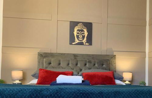 Springfield Apartment - Train to Glasgow or Edinburgh - Private Parking & Wifi - Photo 6