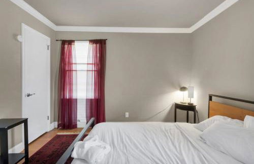 The Retro Pad - Large Yard and Foosball Table - Photo 17