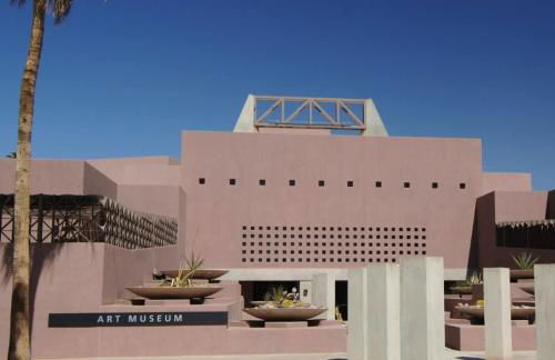 Extensive 2BD - ASU - Sloan Pk - WD - Parking - Sleeps 8 - Foto 58