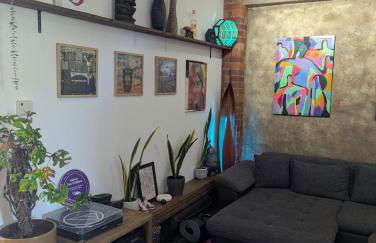 Creative Warehouse Conversion & Plant Haven - Foto 7