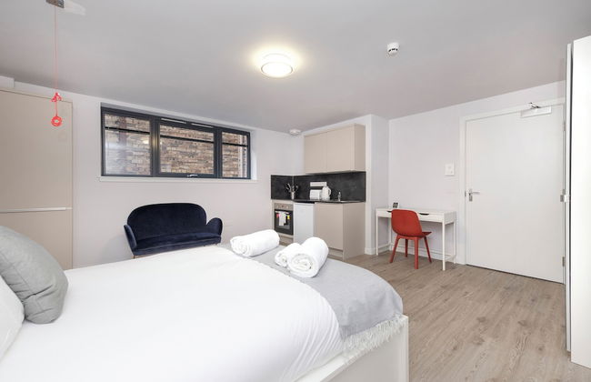 JOIVY Superior Studio near The Meadows - Photo 5