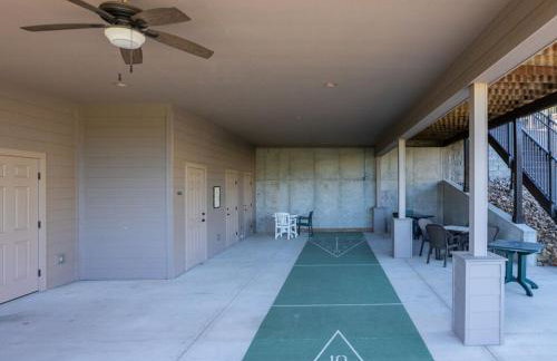 Lakefront Home-3BD25BADockGrillFirepitPool - Foto 80