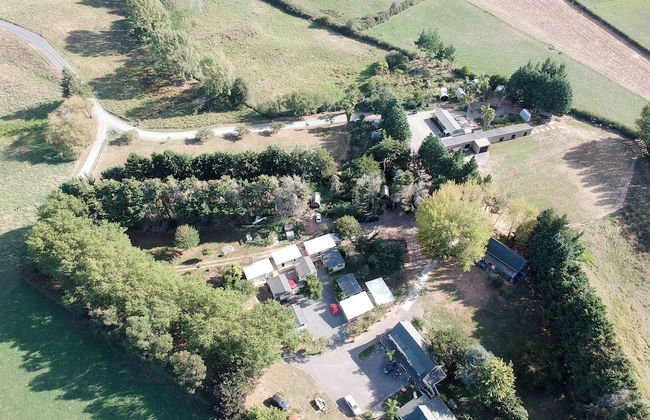 Morning Calm Lodge Limited - Photo 18