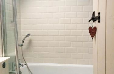 Ian's Cottage, Wedmore - country cottage for two - Foto 7