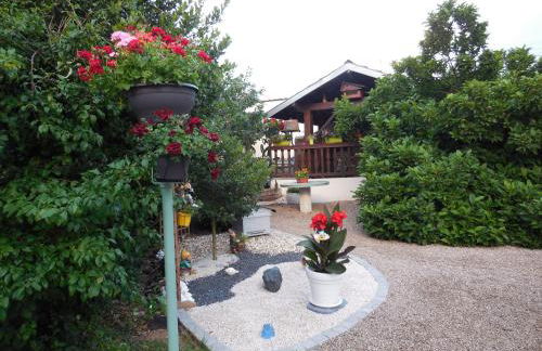 Gîte chaleureux avec terrasse, proche des activités touristiques et nature des Vosges - FR-1-589-177 - Foto 1