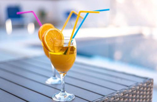 Amazing house W pool and big sunny terrace close to sea & beach - Photo 22